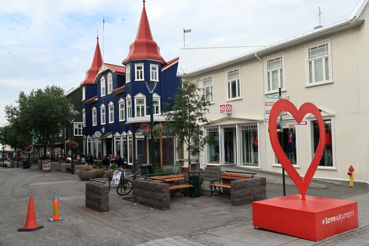Akureyri stolica północnej Islandii Co zobaczyć? Przewodnik.